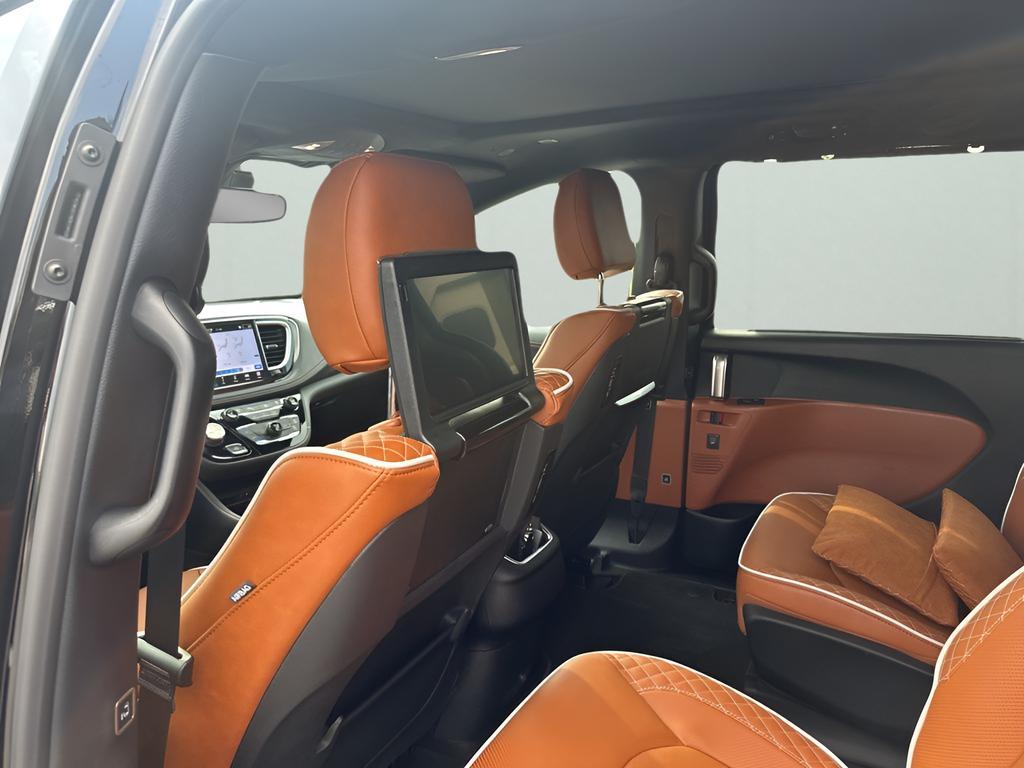 new 2026 Chrysler Pacifica car, priced at $54,450
