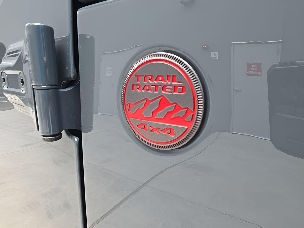 new 2025 Jeep Gladiator car, priced at $48,185