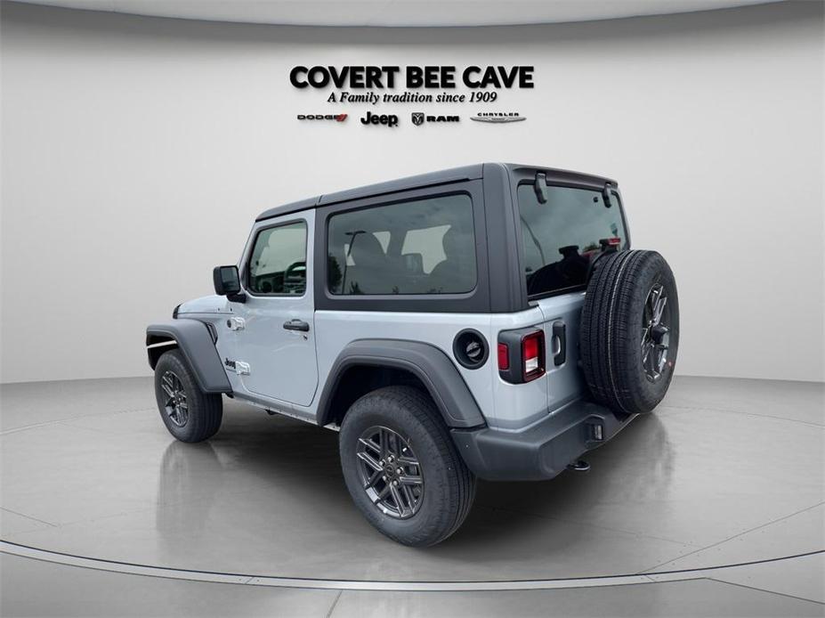 new 2024 Jeep Wrangler car, priced at $36,701