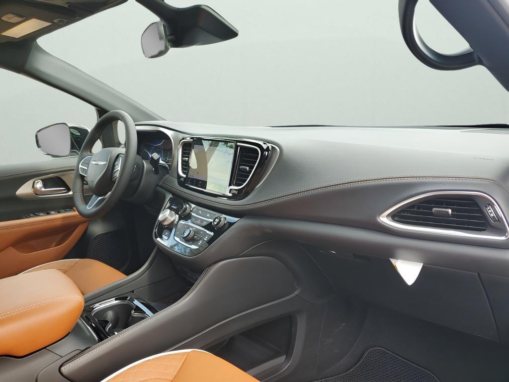 new 2026 Chrysler Pacifica car, priced at $52,166