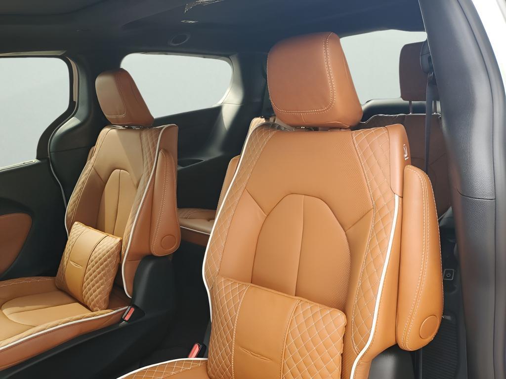 new 2026 Chrysler Pacifica car, priced at $52,166