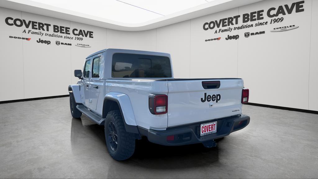 new 2025 Jeep Gladiator car, priced at $43,610