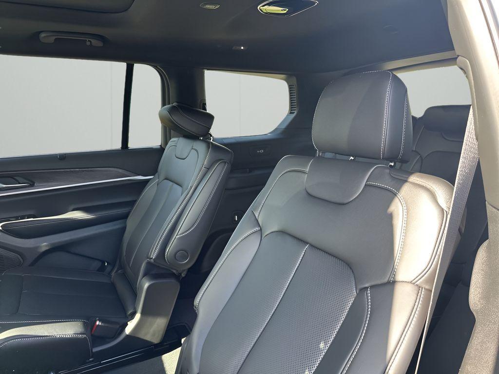 new 2025 Jeep Grand Cherokee L car, priced at $45,508