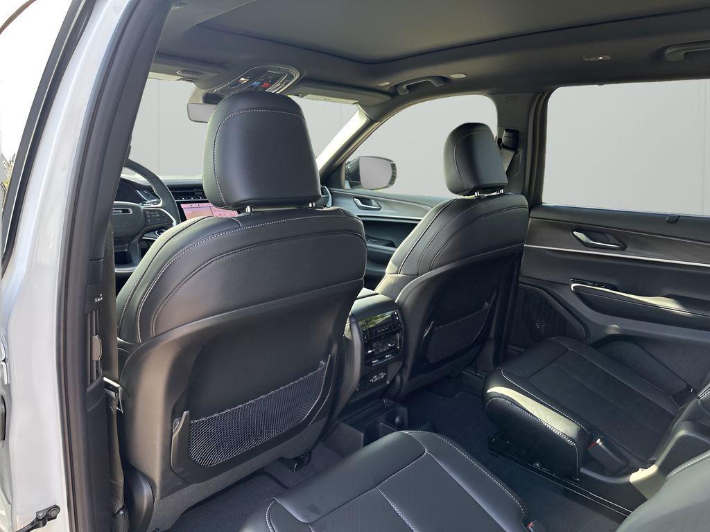 new 2025 Jeep Grand Cherokee L car, priced at $45,508