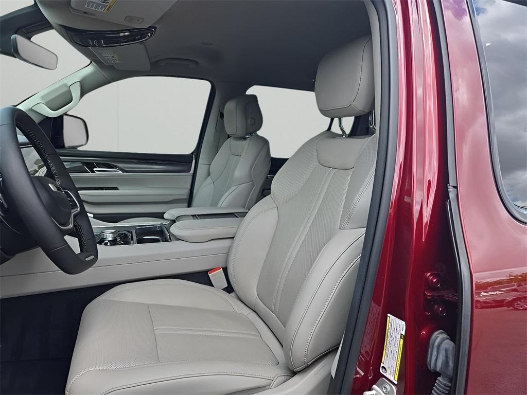 used 2023 Jeep Wagoneer car, priced at $60,987