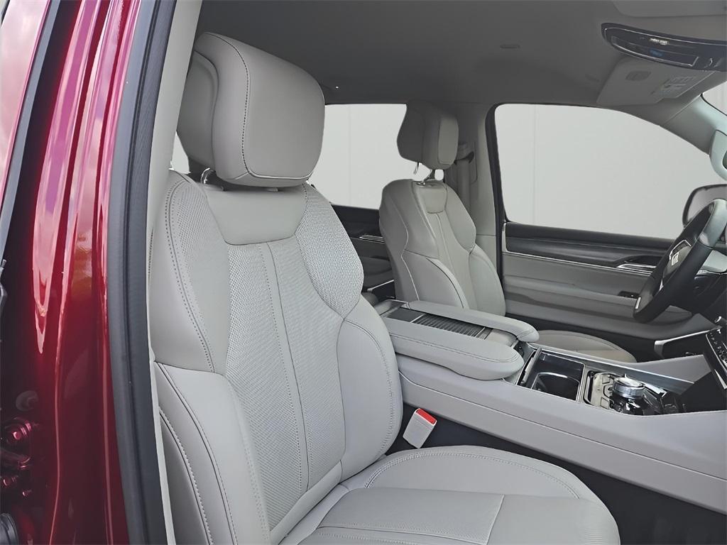 used 2023 Jeep Wagoneer car, priced at $60,987