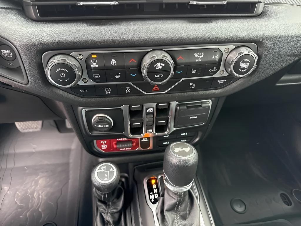 new 2025 Jeep Wrangler car, priced at $64,691