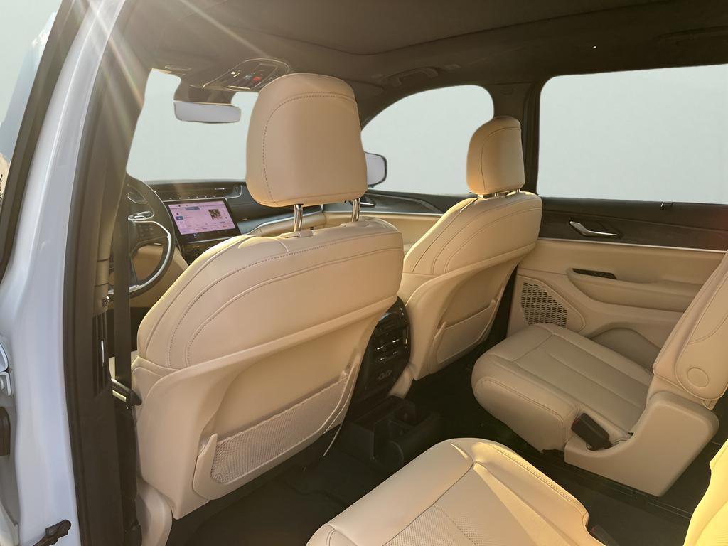 new 2025 Jeep Grand Cherokee L car, priced at $45,440