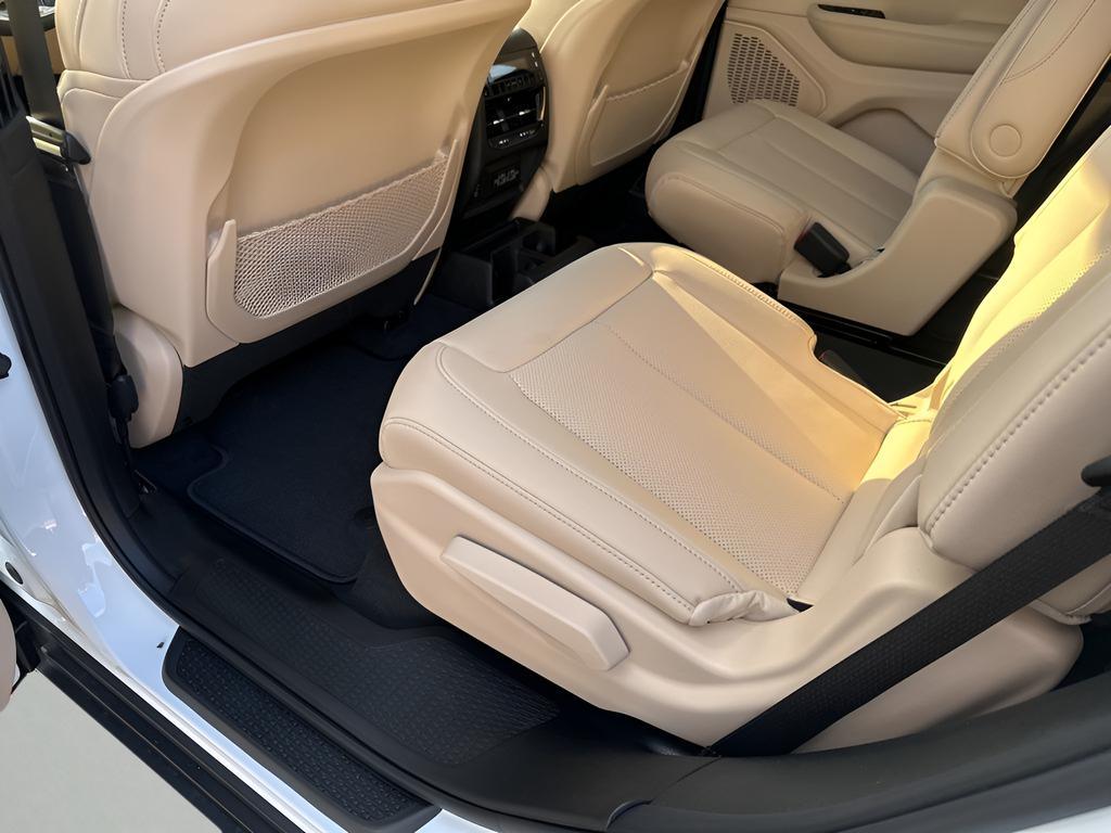 new 2025 Jeep Grand Cherokee L car, priced at $45,440