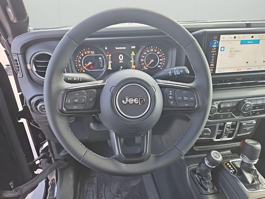 new 2025 Jeep Gladiator car, priced at $48,979