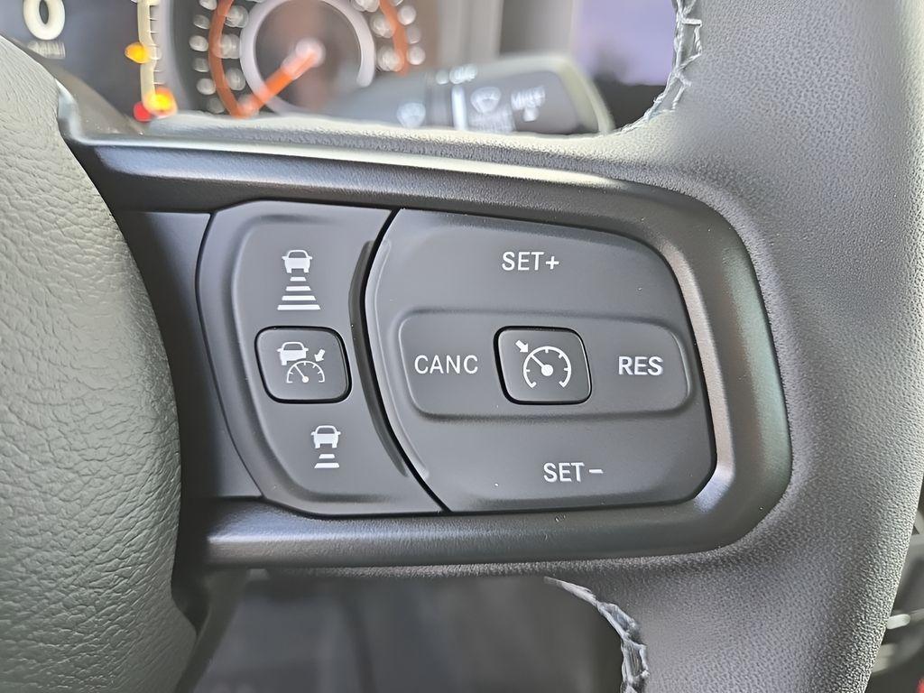 new 2025 Jeep Gladiator car, priced at $48,979