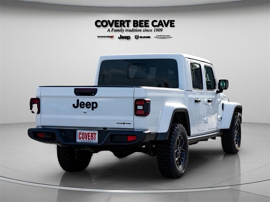 new 2024 Jeep Gladiator car, priced at $47,654