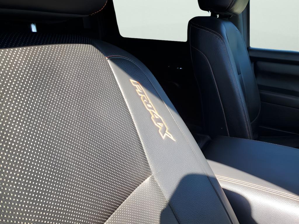 used 2023 Nissan Titan car, priced at $39,622