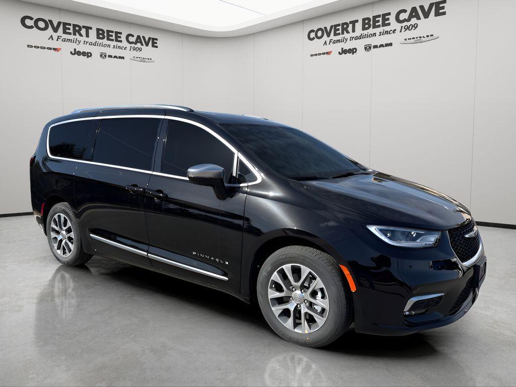 new 2025 Chrysler Pacifica Hybrid car, priced at $48,823