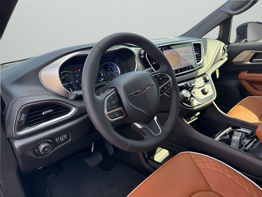 new 2025 Chrysler Pacifica Hybrid car, priced at $48,823