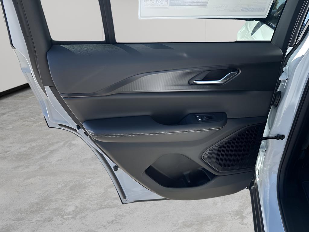 new 2025 Jeep Grand Cherokee car, priced at $39,455