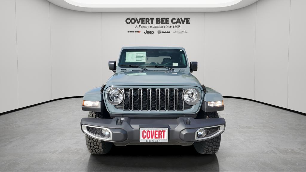 new 2025 Jeep Gladiator car, priced at $44,205