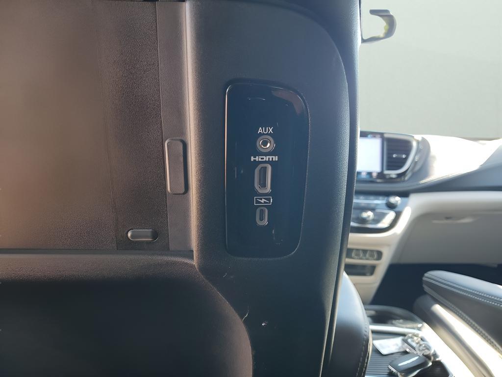 used 2023 Chrysler Pacifica car, priced at $36,497