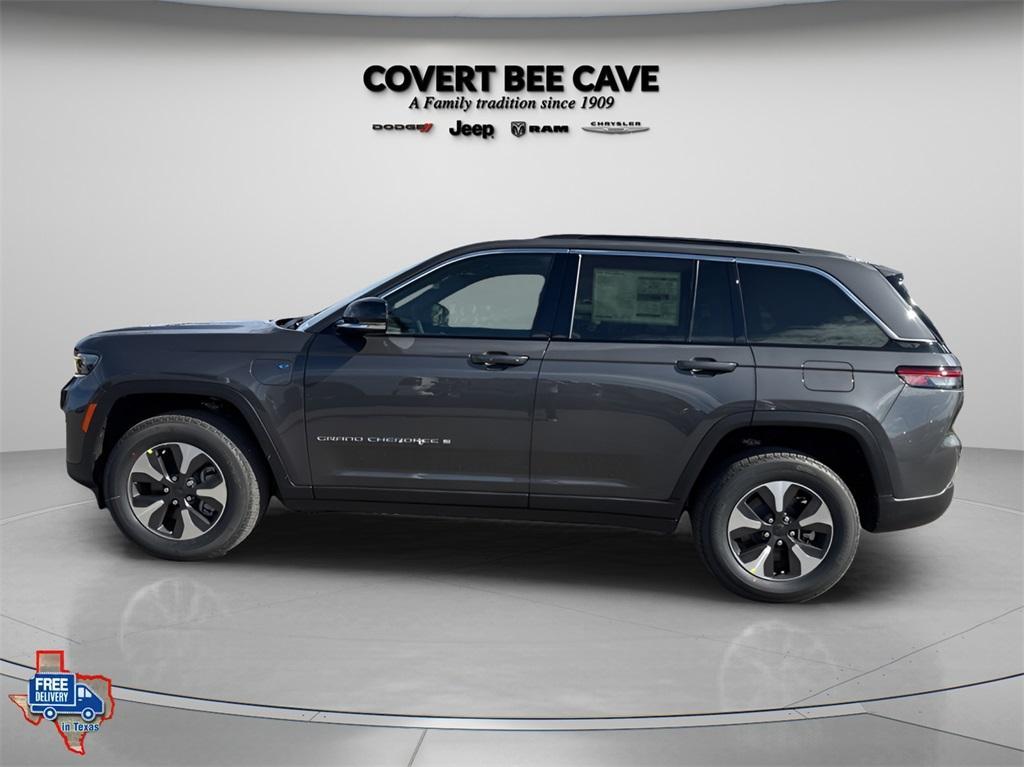 new 2025 Jeep Grand Cherokee 4xe car, priced at $62,880