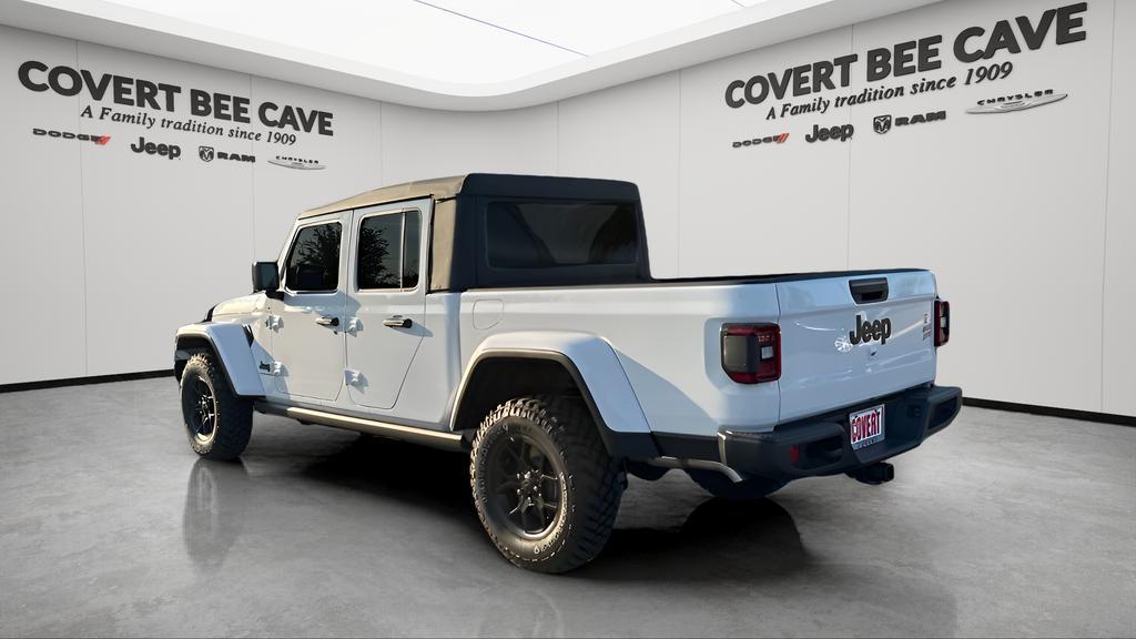 new 2025 Jeep Gladiator car, priced at $41,254
