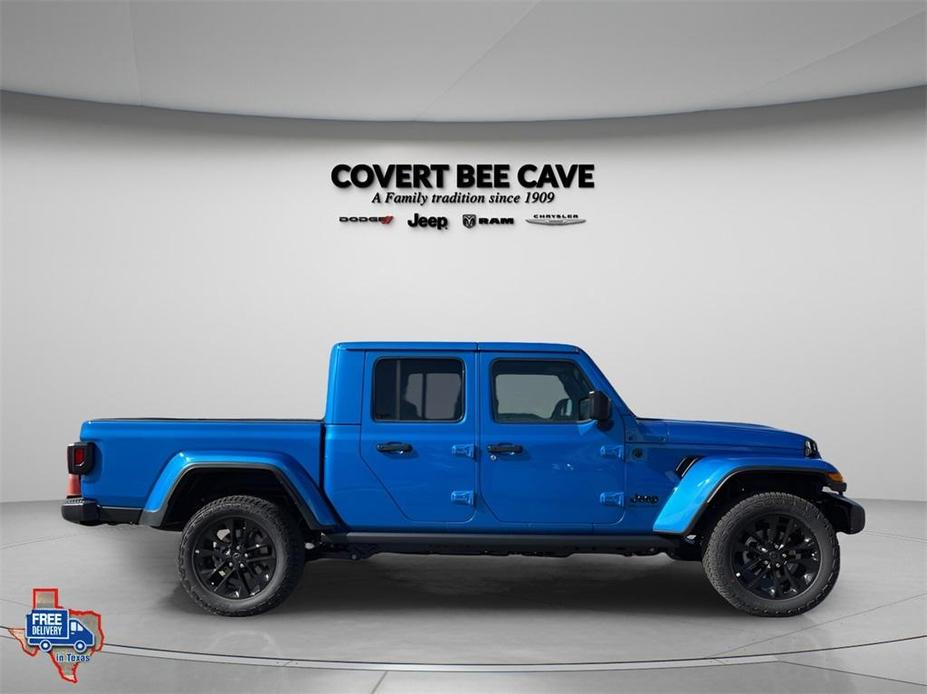 new 2025 Jeep Gladiator car, priced at $40,942