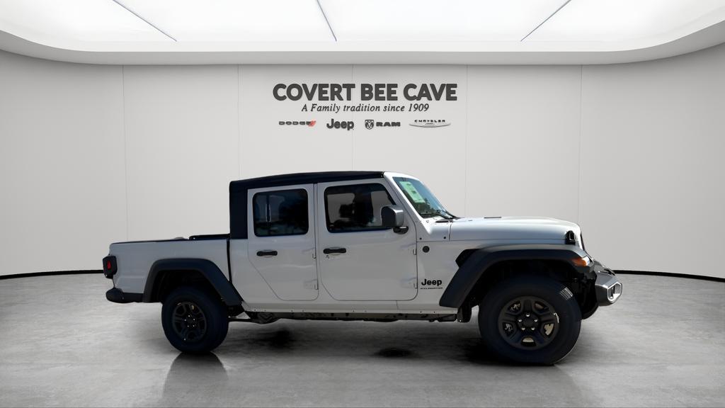 new 2025 Jeep Gladiator car, priced at $35,017