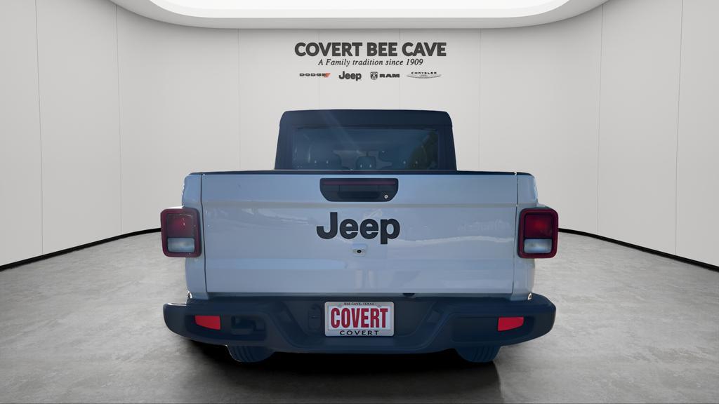 new 2025 Jeep Gladiator car, priced at $35,017