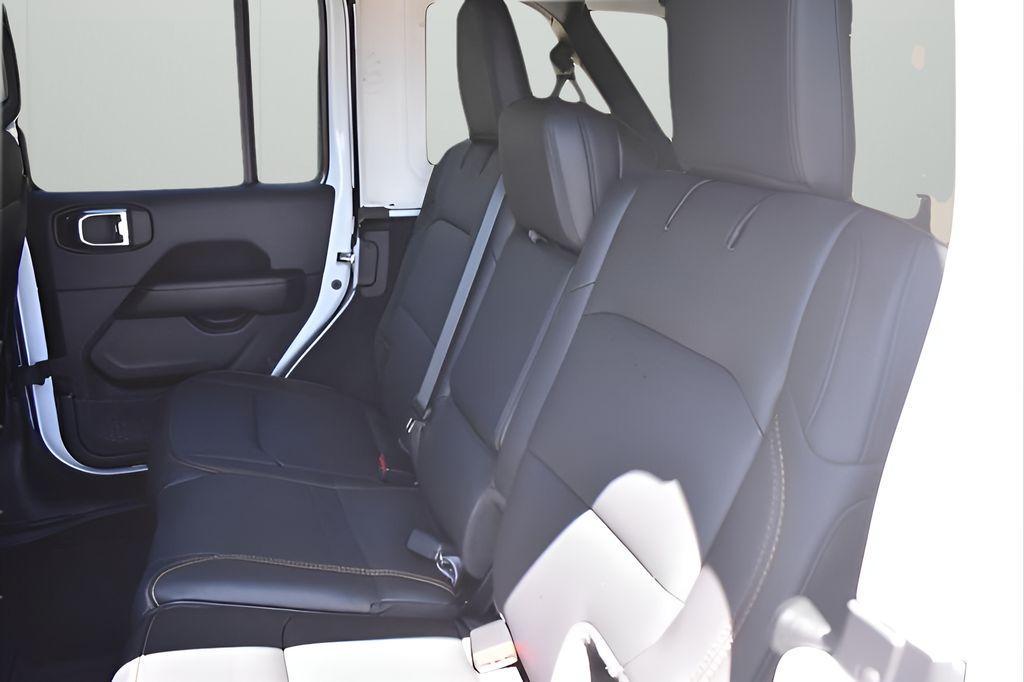 new 2025 Jeep Wrangler car, priced at $52,005