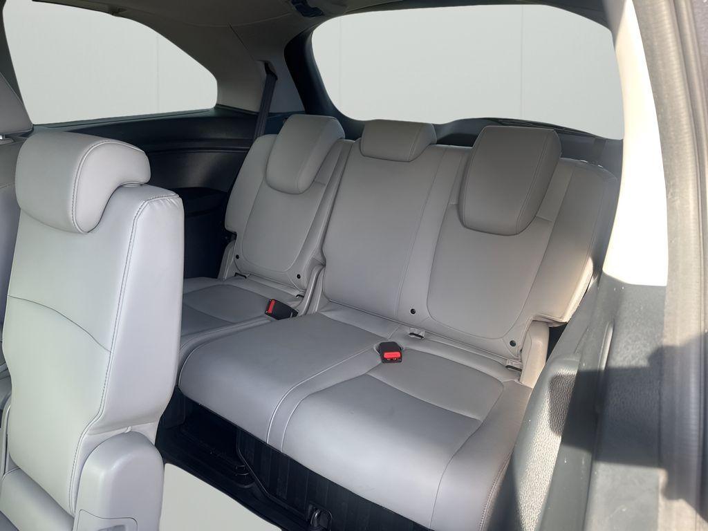 used 2023 Honda Odyssey car, priced at $32,234