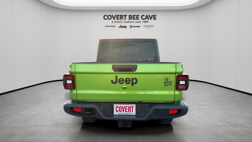 new 2025 Jeep Gladiator car, priced at $47,275