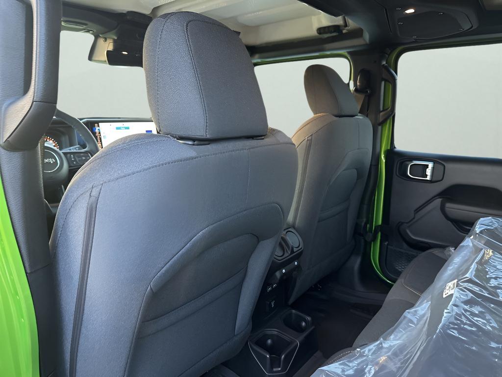 new 2025 Jeep Gladiator car, priced at $47,275