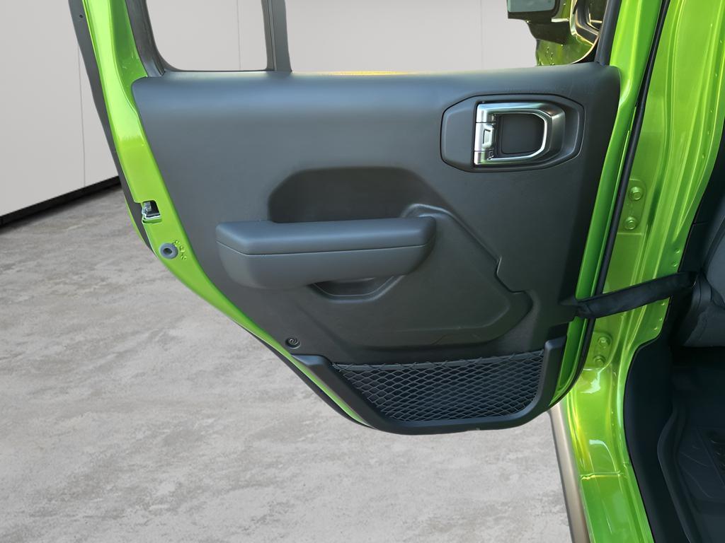 new 2025 Jeep Gladiator car, priced at $47,275