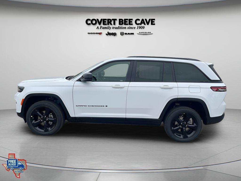 new 2025 Jeep Grand Cherokee car, priced at $38,867
