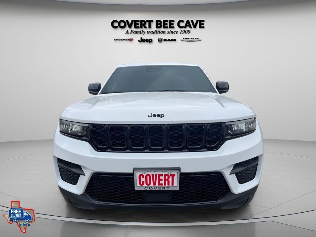 new 2025 Jeep Grand Cherokee car, priced at $38,867