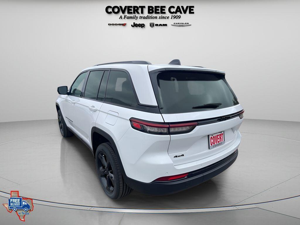 new 2025 Jeep Grand Cherokee car, priced at $38,867