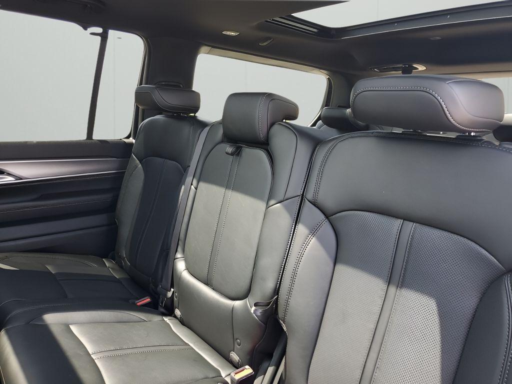 new 2025 Jeep Wagoneer car, priced at $68,570