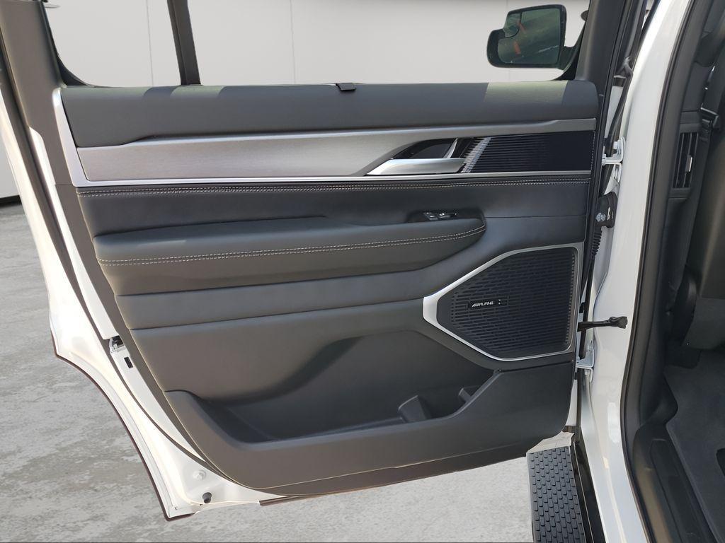 new 2025 Jeep Wagoneer car, priced at $68,570