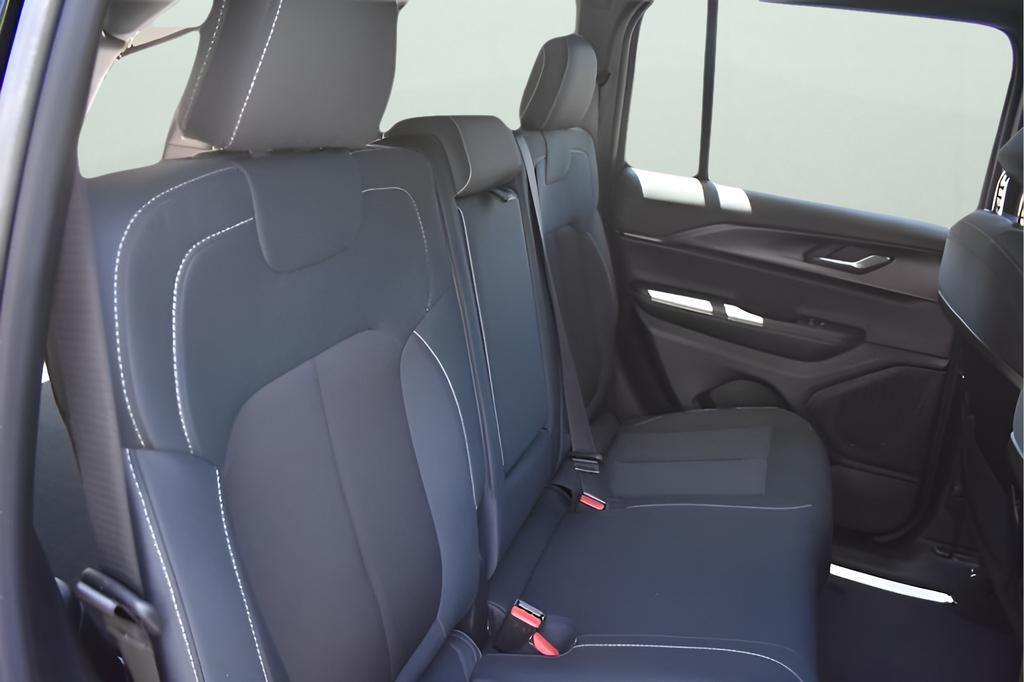 new 2025 Jeep Grand Cherokee car, priced at $34,524