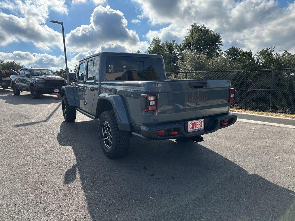 new 2025 Jeep Gladiator car, priced at $58,915