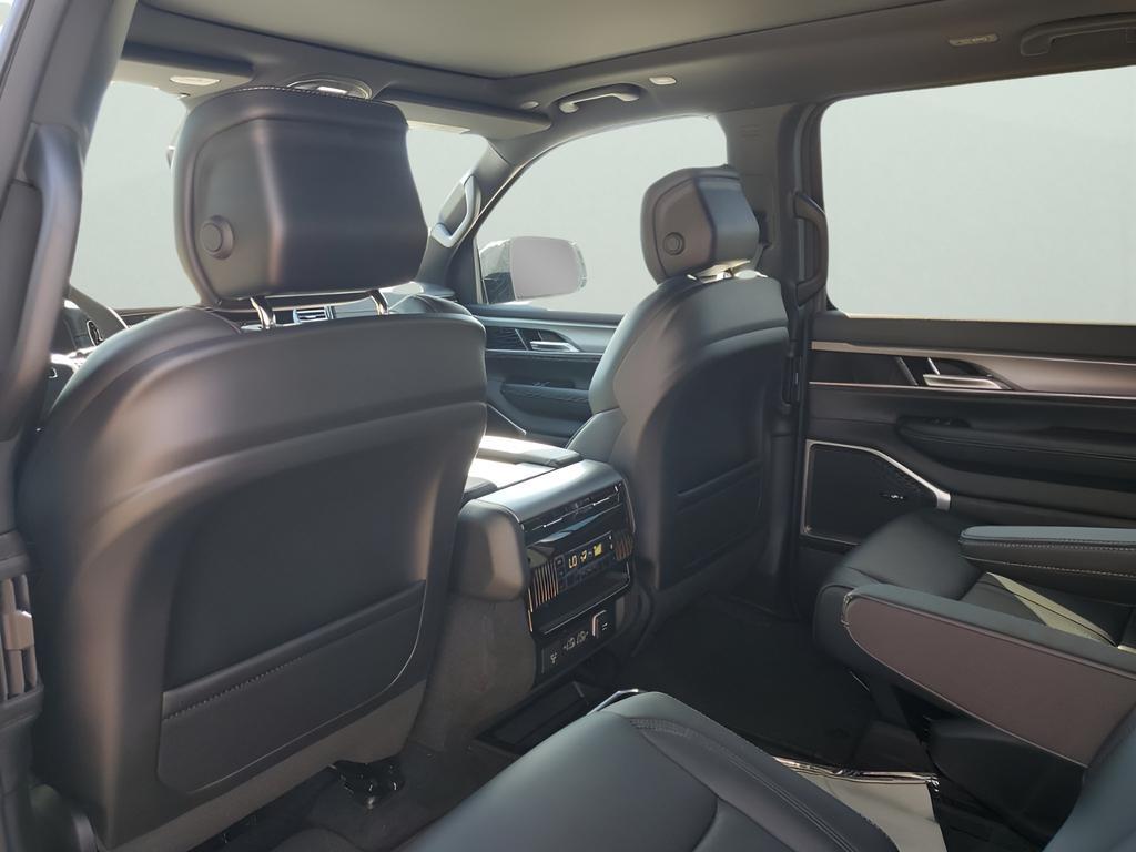 new 2025 Jeep Wagoneer car, priced at $68,811