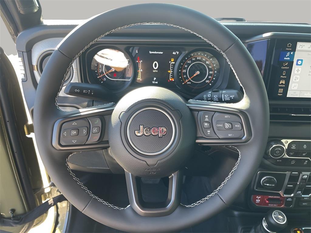 new 2025 Jeep Wrangler car, priced at $47,500