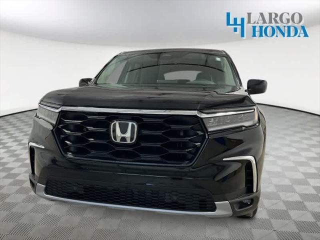 new 2025 Honda Pilot car, priced at $43,993