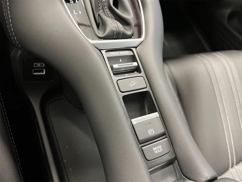 new 2025 Honda HR-V car, priced at $31,050