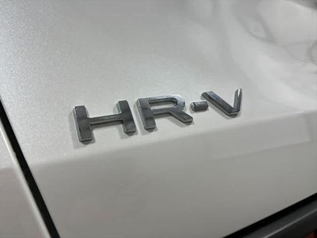 new 2025 Honda HR-V car, priced at $26,178