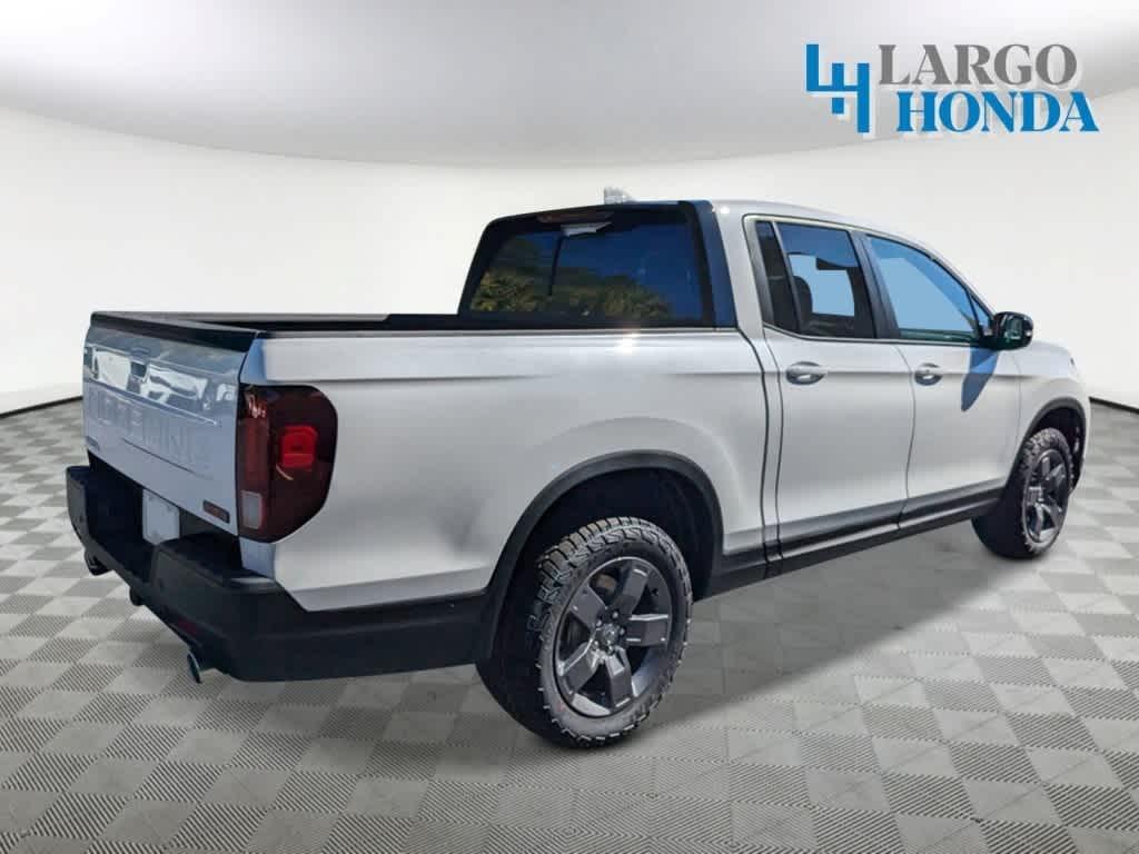 new 2025 Honda Ridgeline car, priced at $43,994