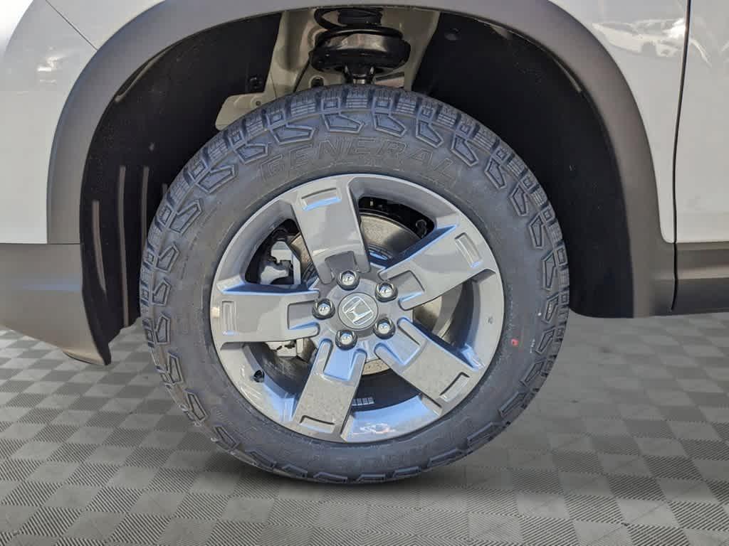 new 2025 Honda Ridgeline car, priced at $43,994
