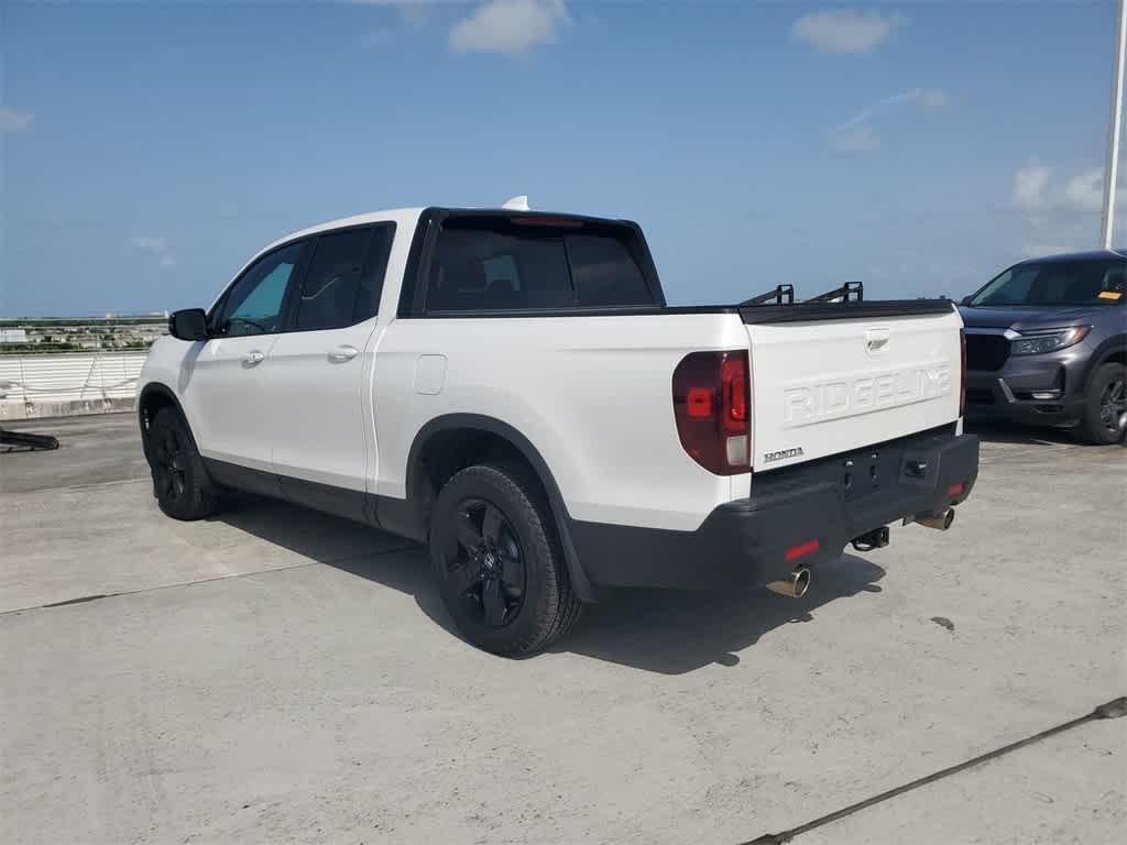 used 2025 Honda Ridgeline car, priced at $39,685