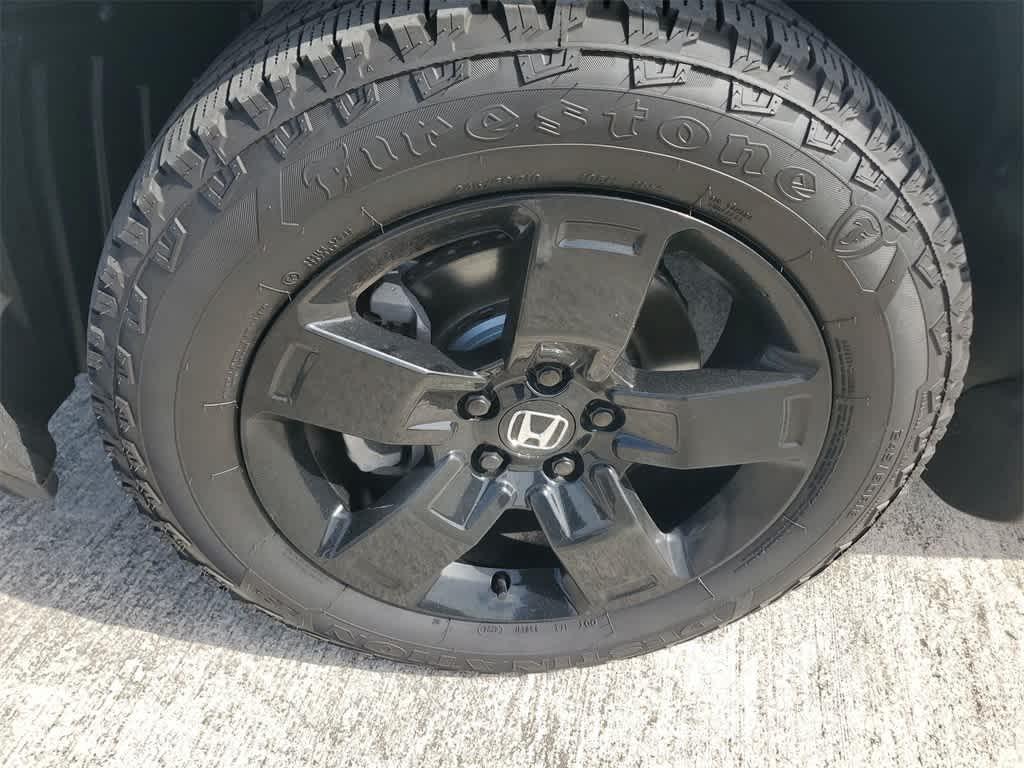 used 2025 Honda Ridgeline car, priced at $39,685