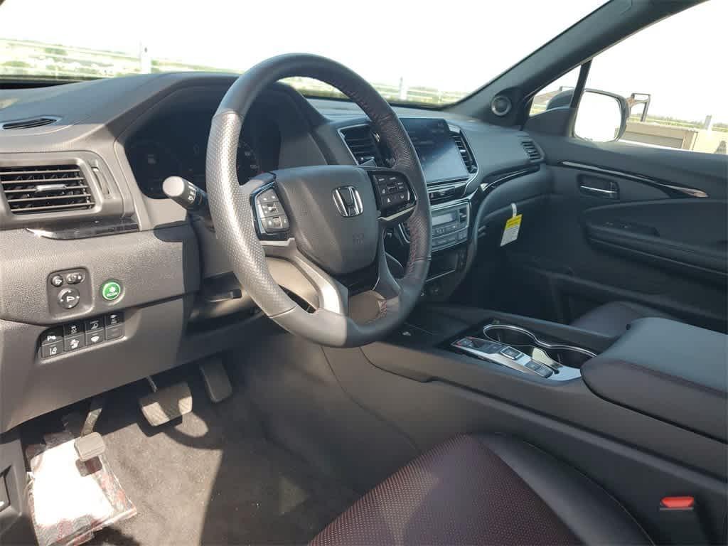 used 2025 Honda Ridgeline car, priced at $39,685