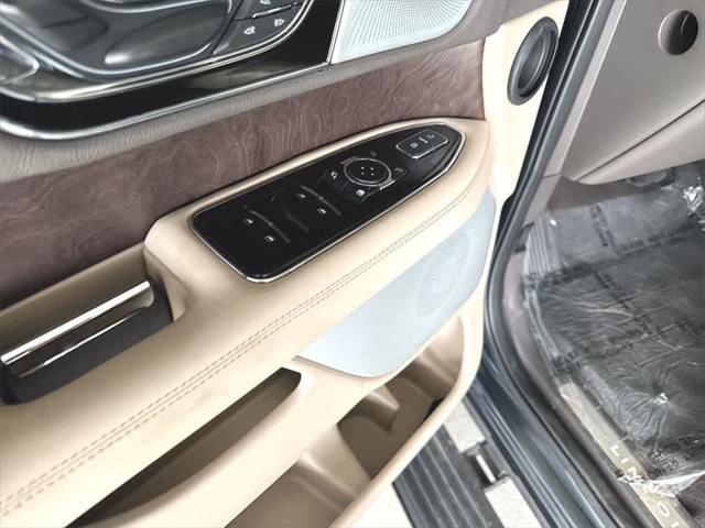 used 2024 Lincoln Navigator car, priced at $70,990